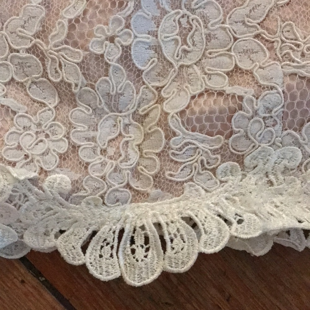 Vintage Chantilly Lace Skirt Small - Gem